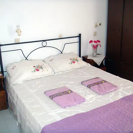 Merryland Studios & Apartments Kremastí Oda fotoğraf